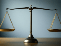 Prévoir une crise économique dans une économie immobile